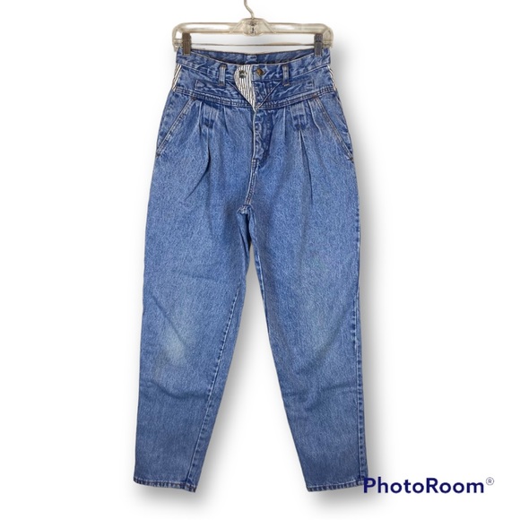 Manisha Denim - Vintage 80’s Manisha High Waisted Denim Mom Jeans Tapered Leg Size 11
